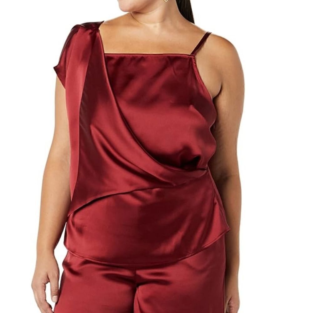 Making the Cut Women's Standard One Sleeve Asymmetrical Strappy Top Size 4XL NWT